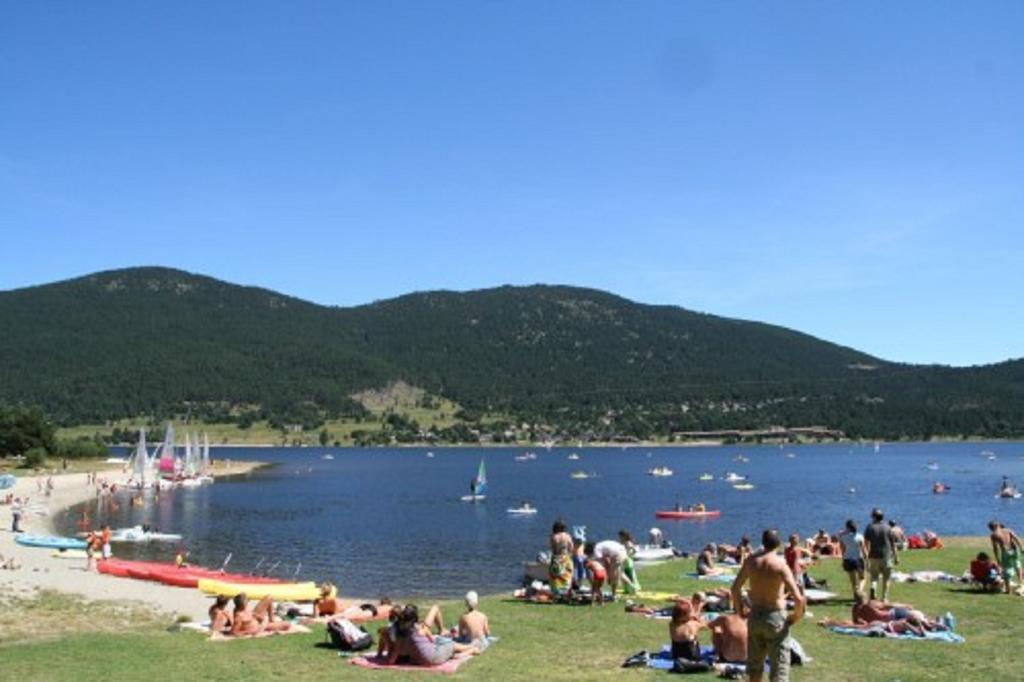 Font-Romeu-Odeillo-Via Residence Campredon - Decoration Typique - 25M2 De Terrasse Amenagee Plein Sud Avec Vue Panoramique - Internet - Jardin - Parking - Navette - Linge Et Menage En Options Payantes מראה חיצוני תמונה