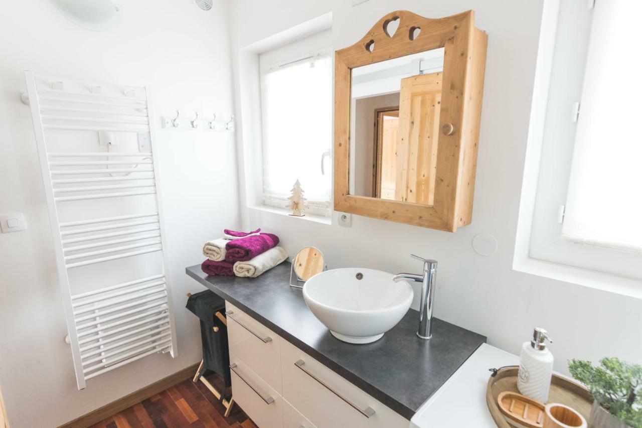 Font-Romeu-Odeillo-Via Residence Campredon - Decoration Typique - 25M2 De Terrasse Amenagee Plein Sud Avec Vue Panoramique - Internet - Jardin - Parking - Navette - Linge Et Menage En Options Payantes מראה חיצוני תמונה