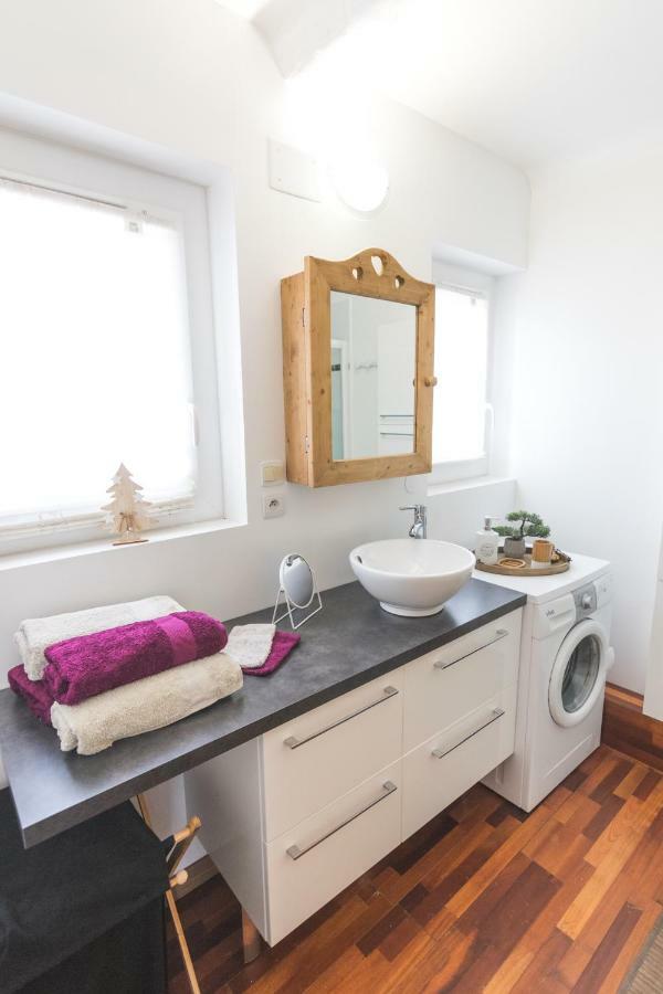 Font-Romeu-Odeillo-Via Residence Campredon - Decoration Typique - 25M2 De Terrasse Amenagee Plein Sud Avec Vue Panoramique - Internet - Jardin - Parking - Navette - Linge Et Menage En Options Payantes מראה חיצוני תמונה